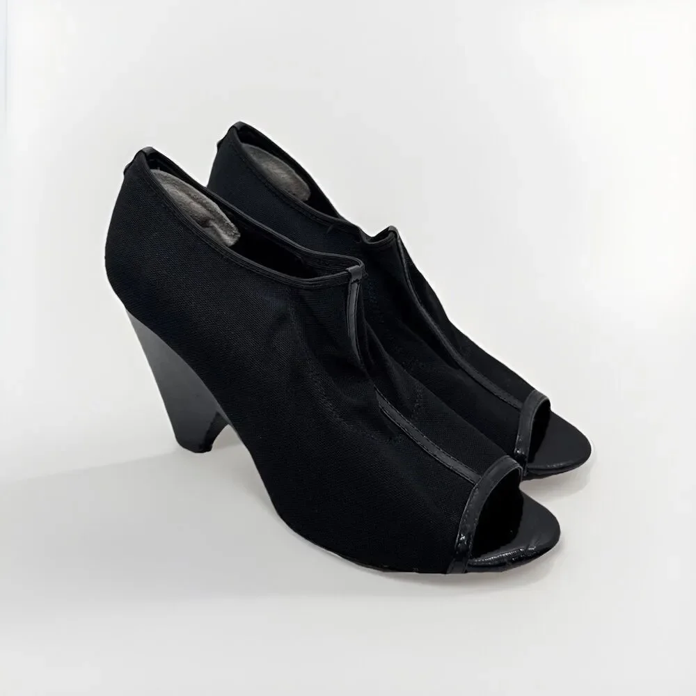 Donald J Pliner Peep Toe Bootie Black Canvas Wedge Heel Sz 8